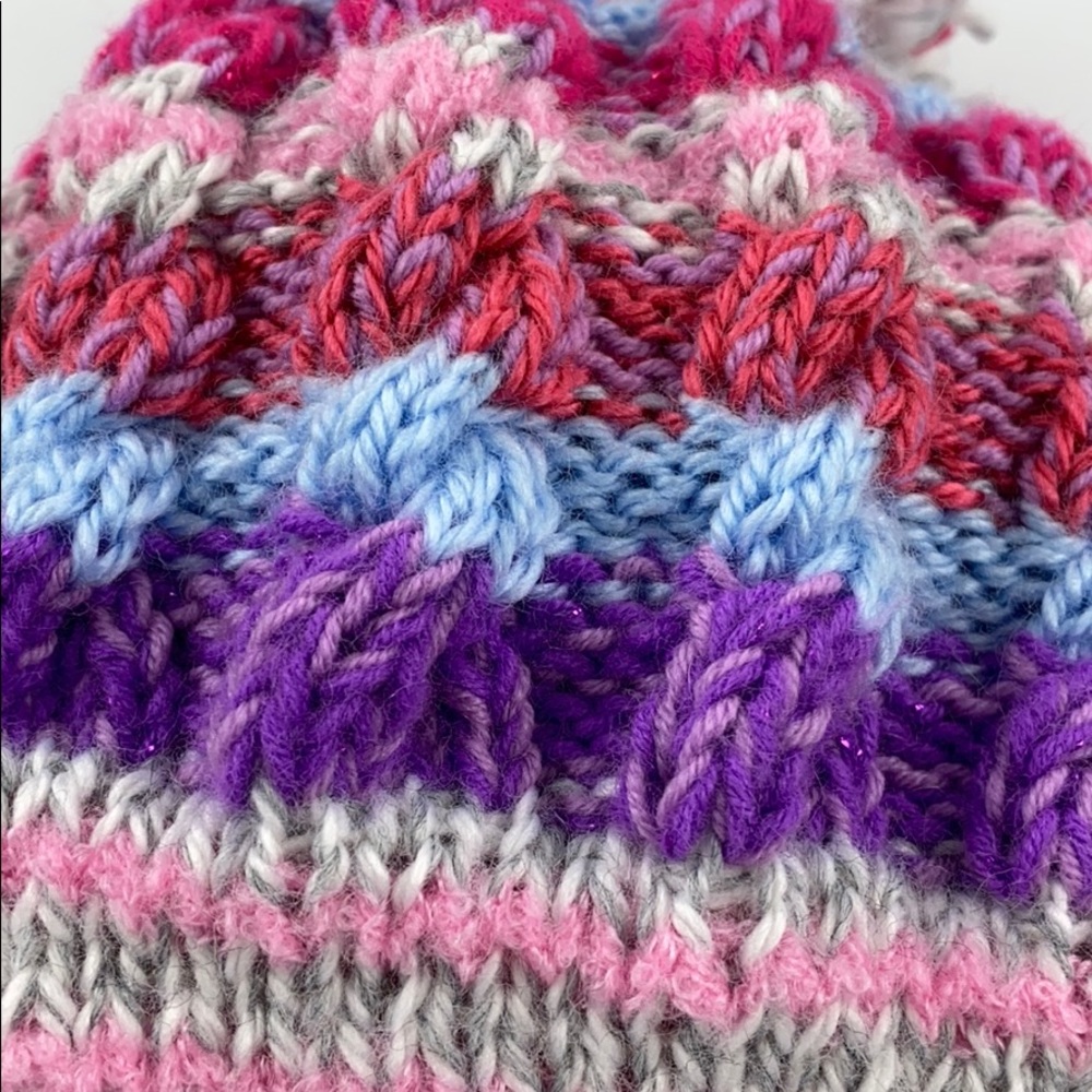 NEW Handmade Knitted Girls Hat with Poofy Ball - Picture 2 of 7